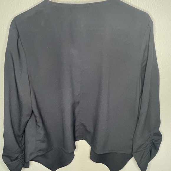 Blazer - Picture 3 of 3